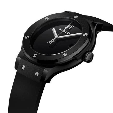 hublot classic fusion 38mm automatic black magic